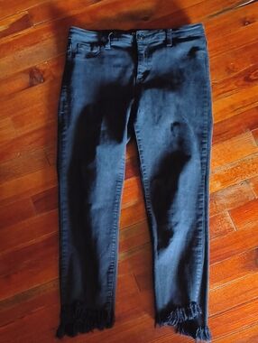 Cello Black Ankle Jeans with Frayed Hem Size 13
